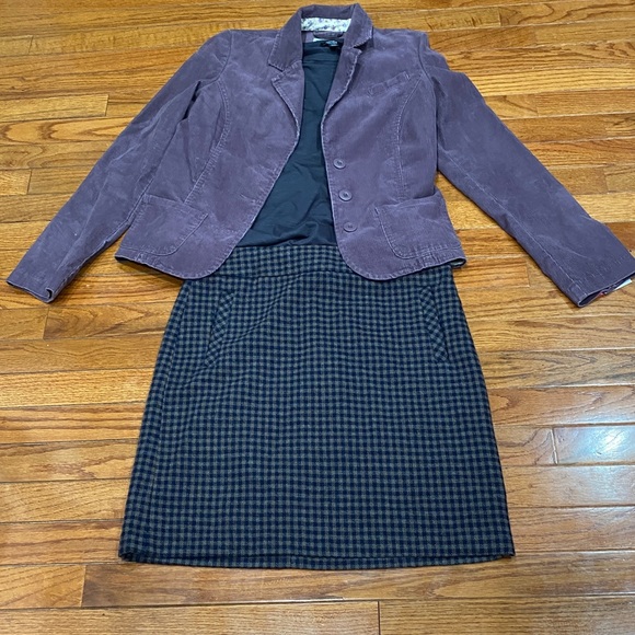 Old Navy purple button down corduroy jacket. - Picture 3 of 5